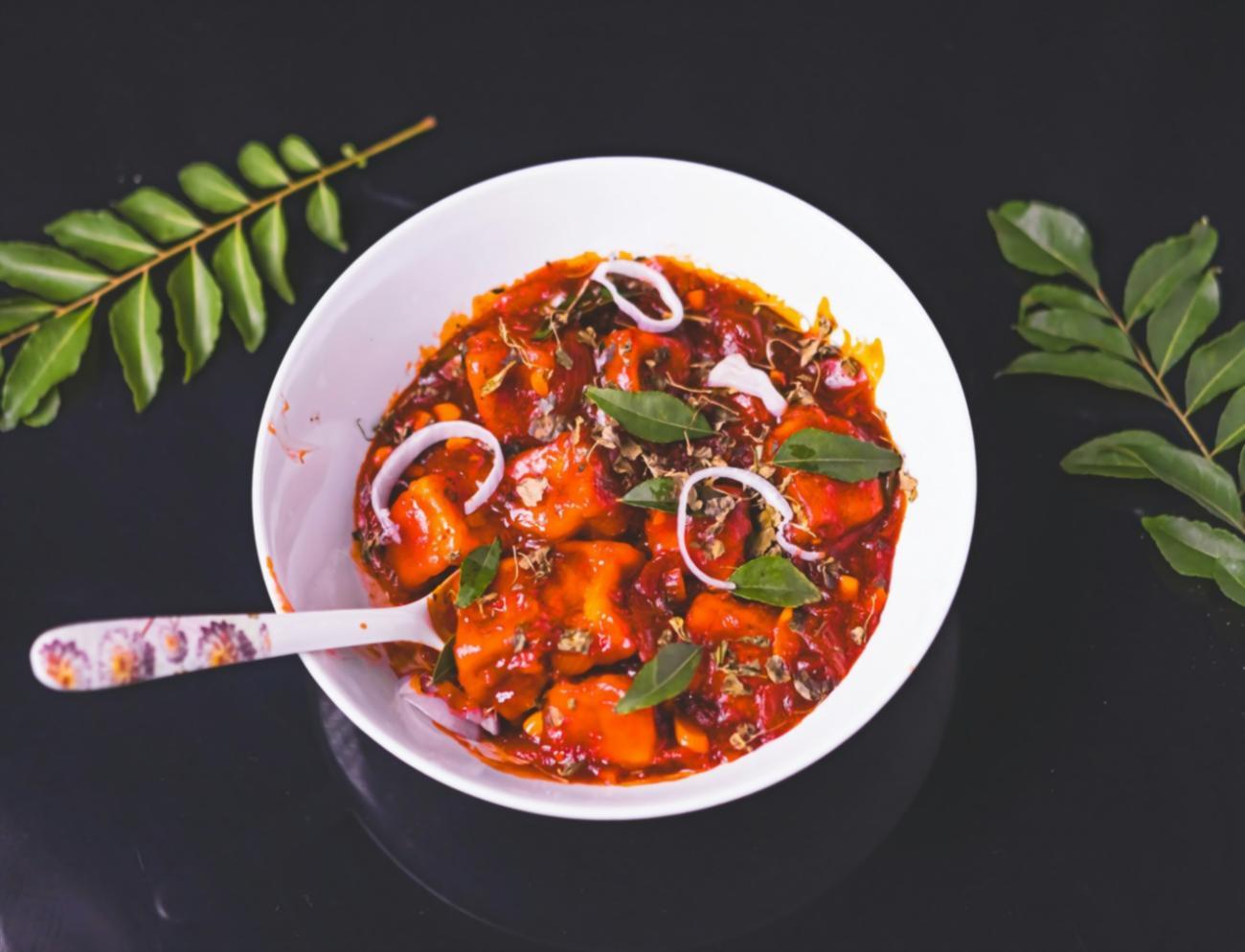 Nutrióloga explicando conceptos a grupo de profesionales